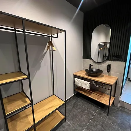 Mickitos Square And Aparthotel Skopje