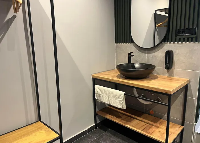 Апарт-отель Mickitos Square And