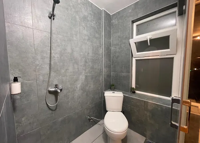 Апарт-отель Mickitos Square And Скопье